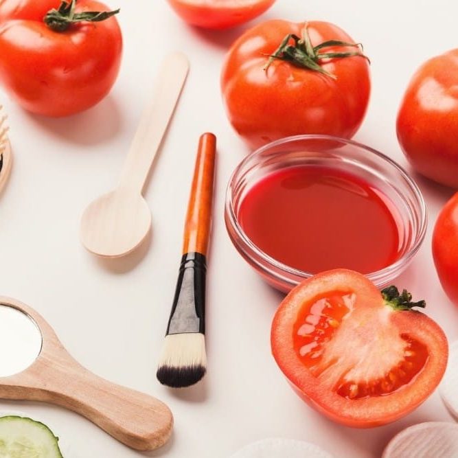 cách làm đẹp da mặt từ thiên nhiên bằng cà chua