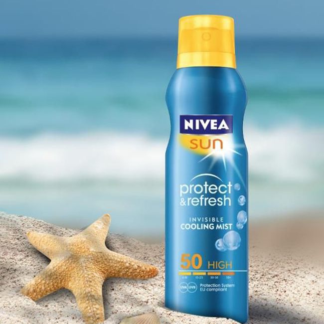 Kem chống nắng dạng xịt Nivea Sun Protect & Refresh SPF 50