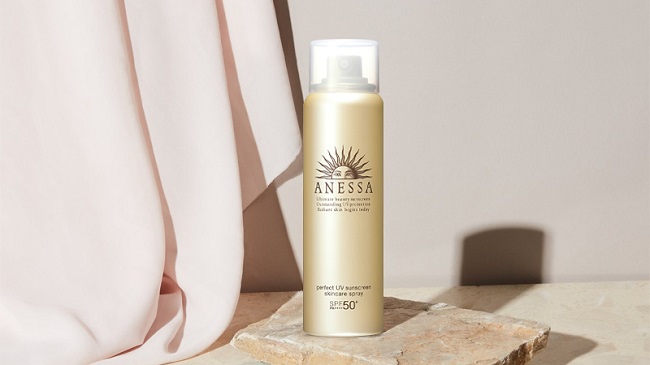  Anessa Perfect UV Sunscreen Skincare Spray
