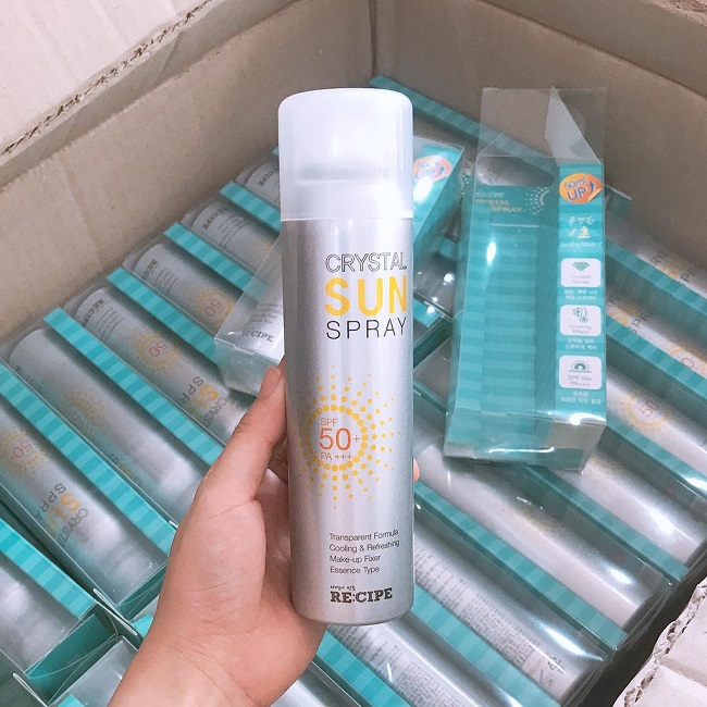  Xịt chống nắng Body Crystal Sun Spray SPF 50+/PA+++