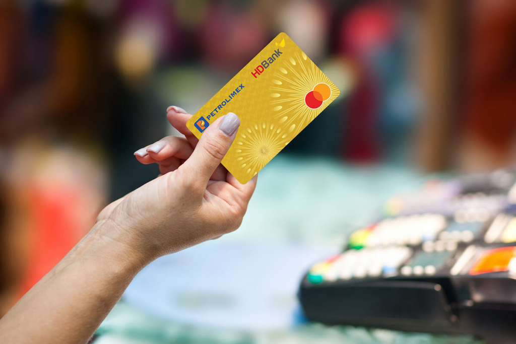 Thẻ Mastercard mang đến cho người dùng nhiều trải nghiệm đầy hấp dẫn