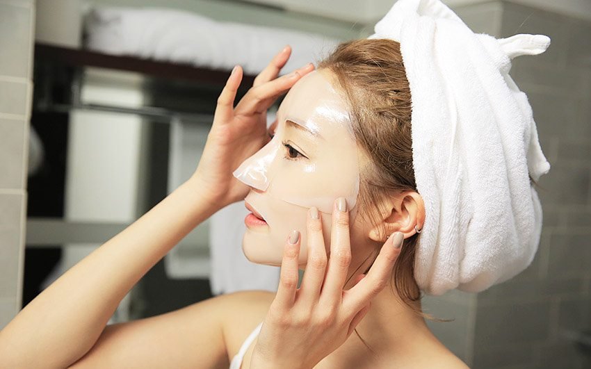 Lưu ý gì khi sử dụng mặt nạ giấy cấp ẩm cho da?