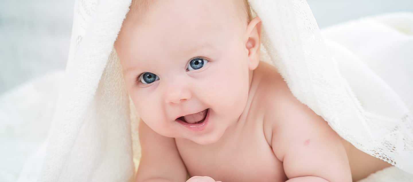 Hướng dẫn cách chăm sóc trẻ sơ sinh mới chào đời cho đến 1-6 tháng tuổi