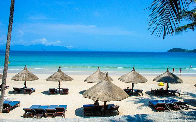 Bãi biển Trần Phú cảnh đẹp Nha Trang