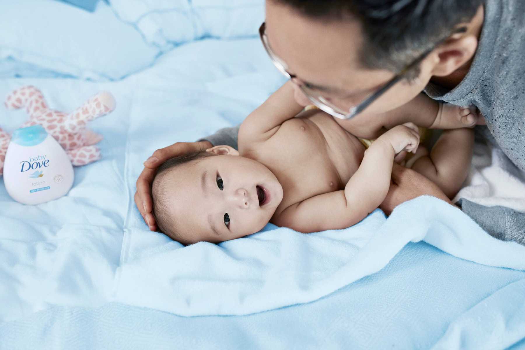 Nhiệt độ trẻ sơ sinh bao nhiêu là bình thường, sốt? Cách đo thân nhiệt trẻ sơ sinh!