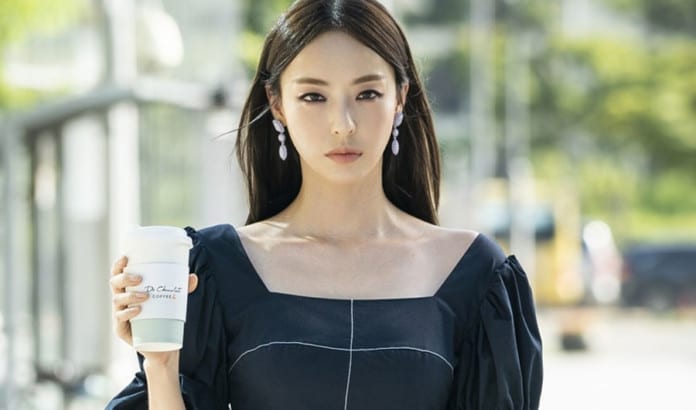 Lee Da Hee – người thay Seo Ye Ji trong phim Island