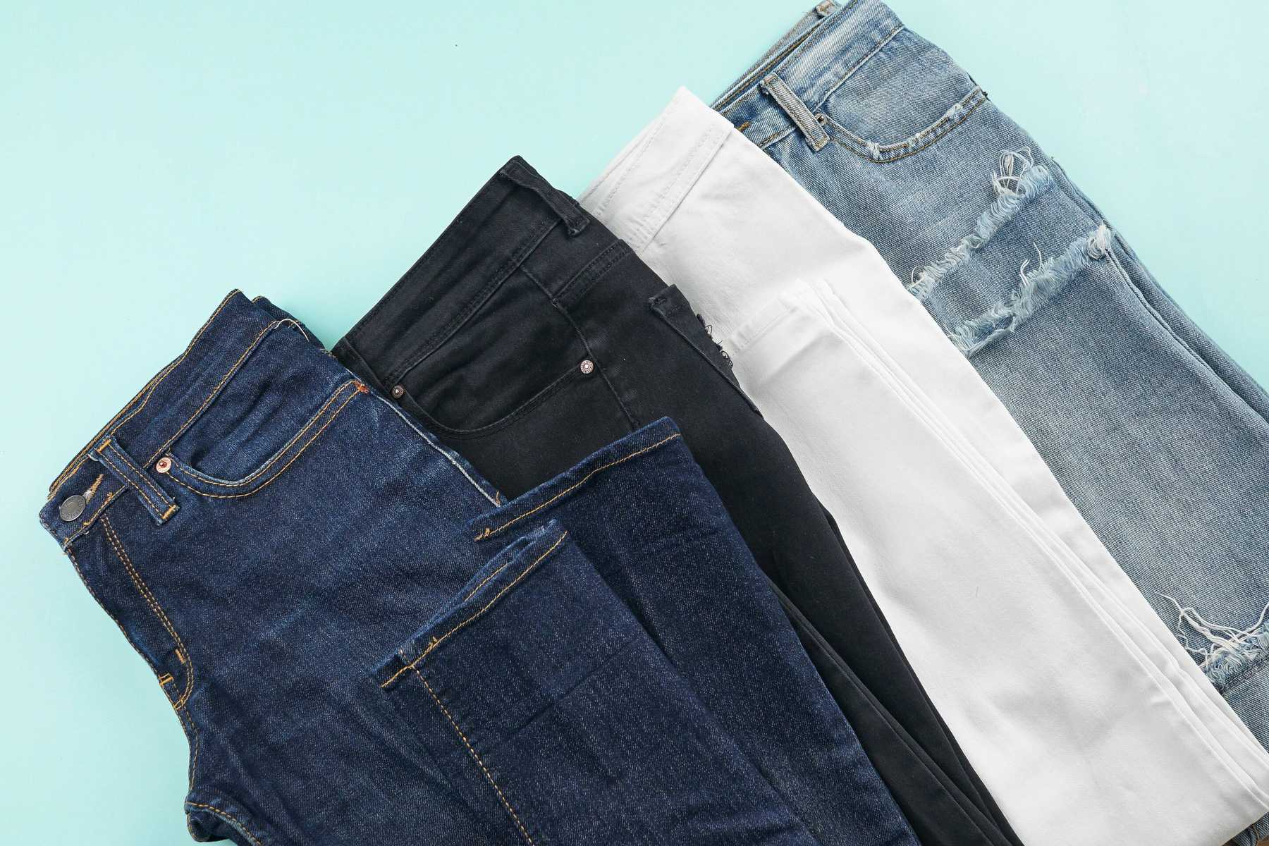 10 cách phối đồ với quần jean ống rộng thon gọn và ăn gian chiều cao