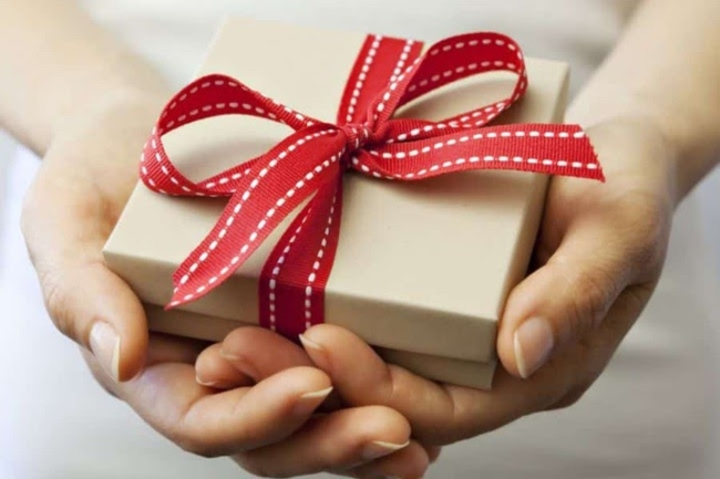 5 lý do tại sao bạn nên tặng quà cho ai đó