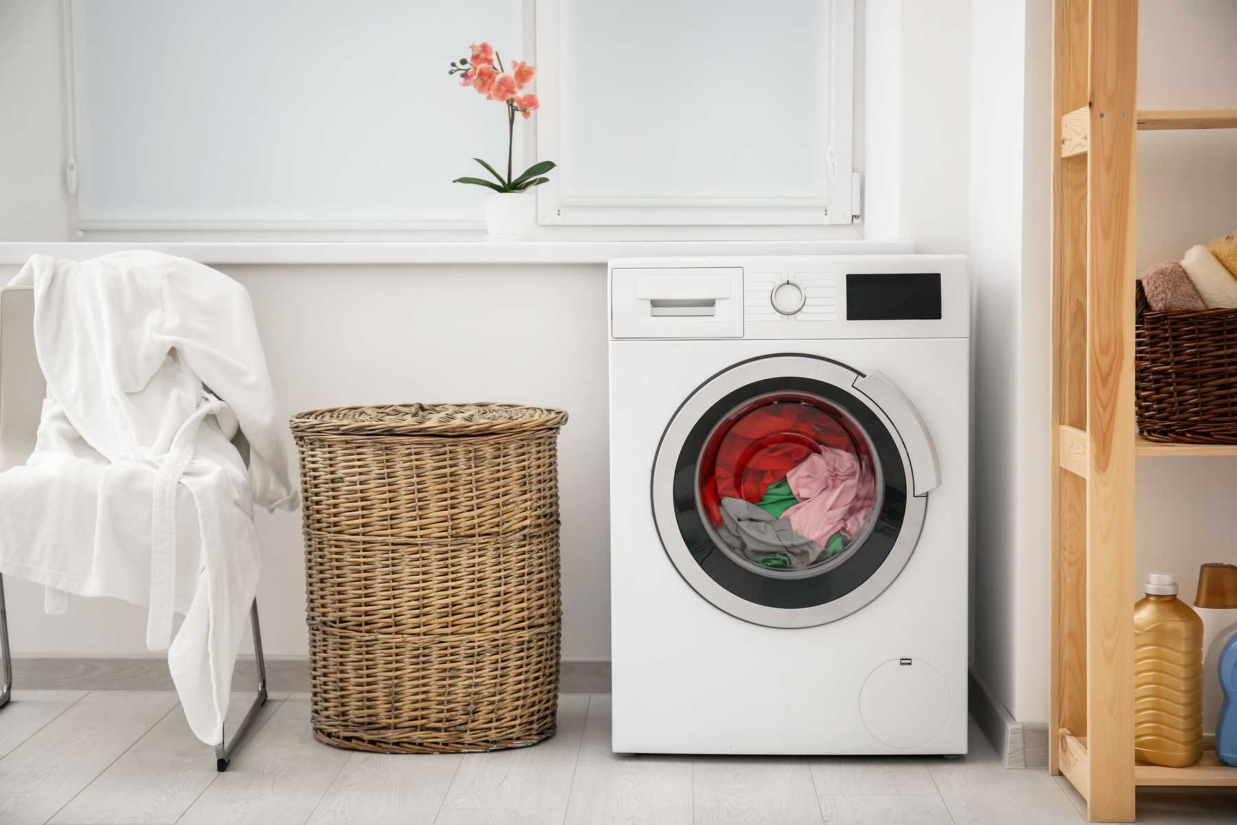Bí quyết vàng: Cách vệ sinh lồng máy giặt tại nhà đơn giản, ai cũng làm được