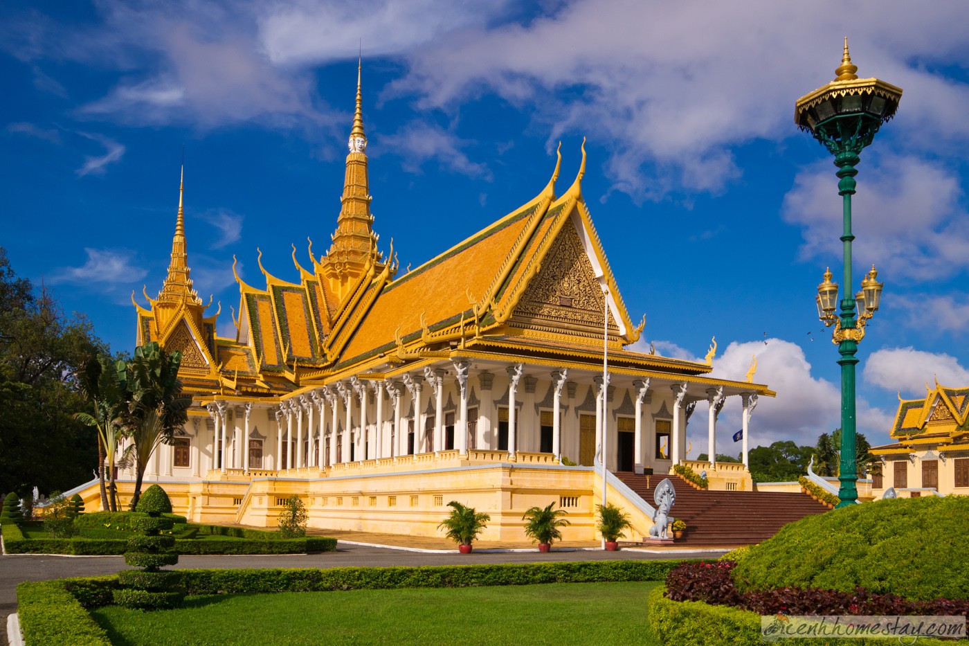Kinh nghiệm du lịch Campuchia tự túc tiết kiệm bằng xe máy