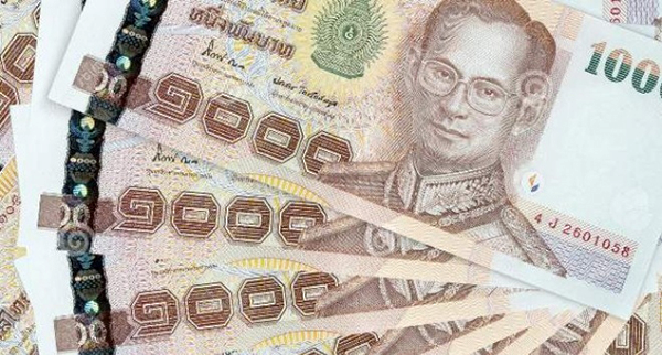 Bạn nên đổi sẵn tiền tệ Thái Lan (Nguồn: thailan.biz)
