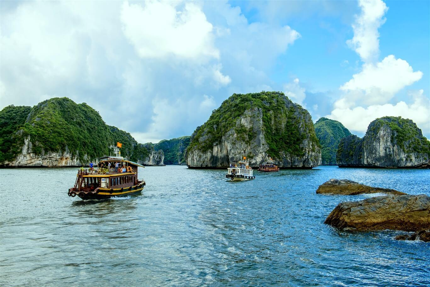 Vịnh Lan Hạ thơ mộng (Nguồn: wiki-travel.com.vn)