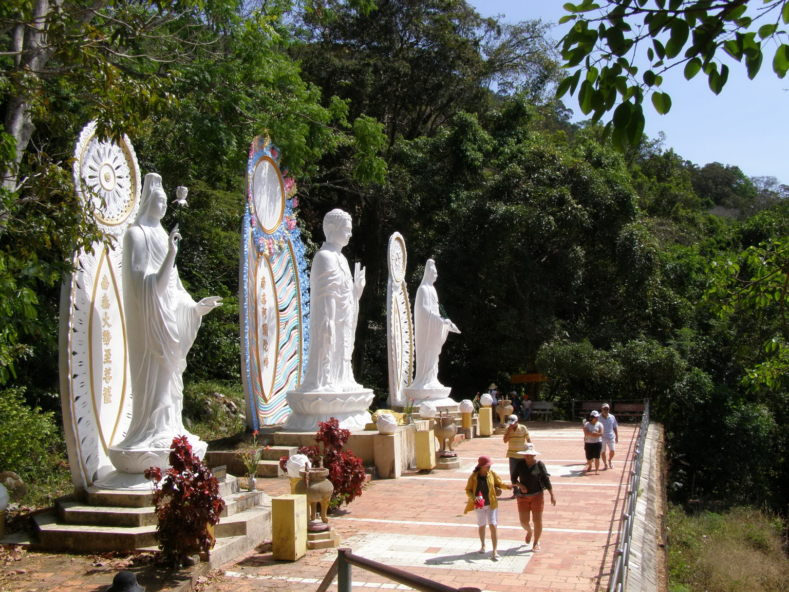 Đây là điểm đến tâm linh khi du lịch đến Phan Thiết (Nguồn: 1001hotel.com.vn)