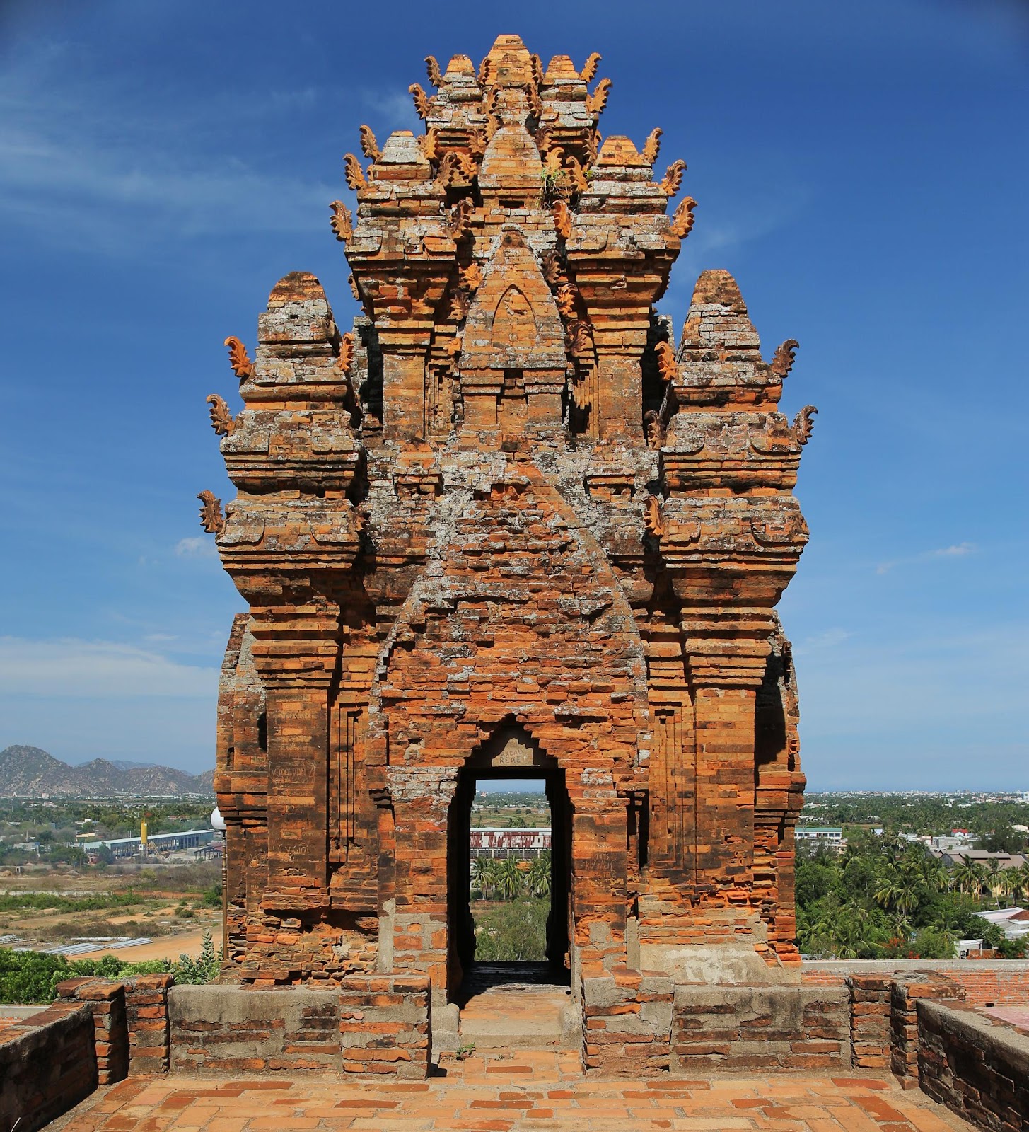 Pô Klong Garai biểu tượng văn hóa Chăm ở Ninh Thuận (Nguồn: wikimedia.org)