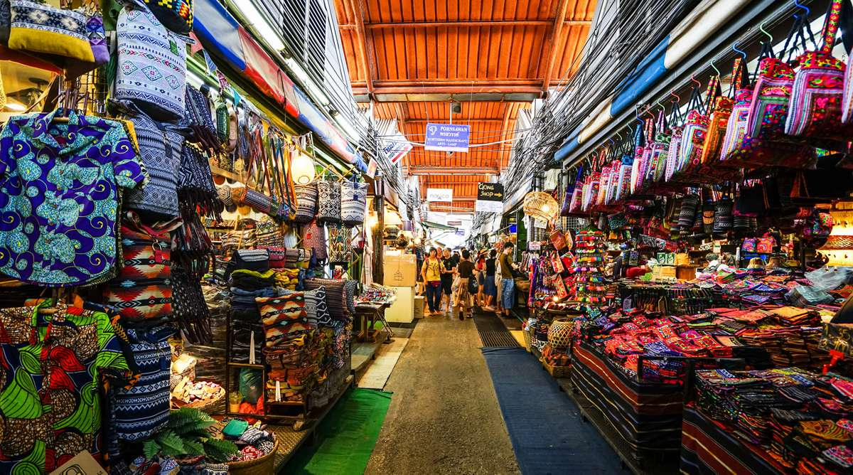 Chợ cuối tuần Chatuchak ở Bangkok (Nguồn: vietyouth.vn)