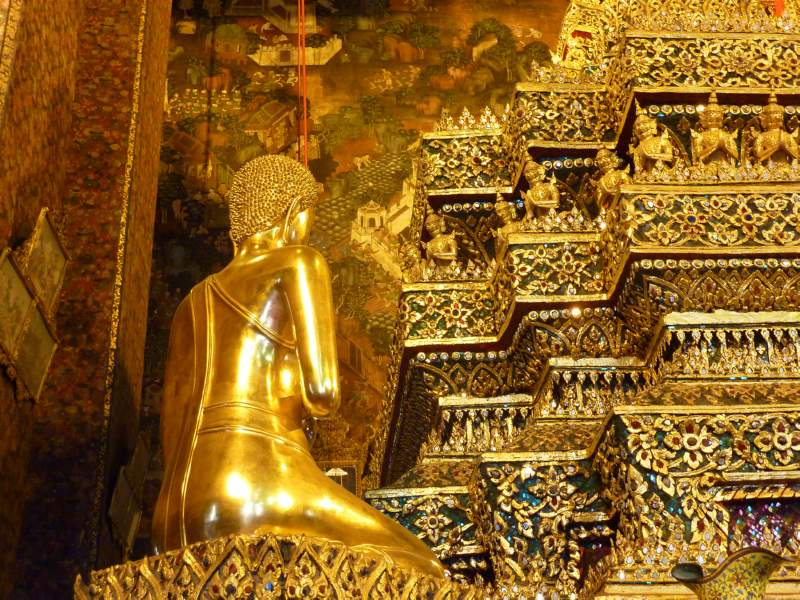 Tượng Phật tại chùa Wat Pho (Nguồn: chuaadida.com)