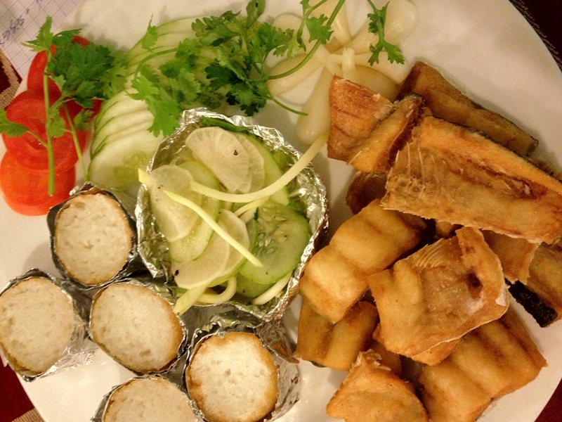 Món cơm vắt, khô cá dứa đậm đà (Nguồn: khodatmui.com)