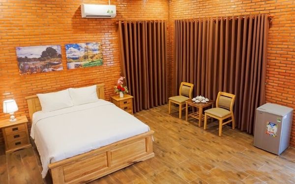 Phòng khách sạn tiện nghi tại Orchard Resort Nam Cát Tiên