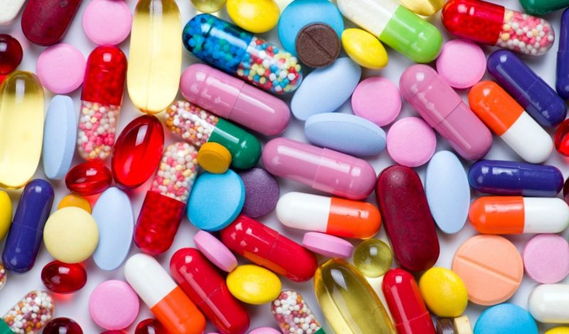 Top 4 Thuốc uống trị mụn hiệu quả, an toàn và được khuyên dùng nhất 2021
