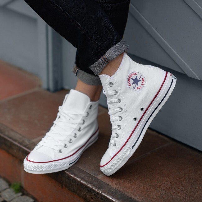 Chuck Taylor All Star Classic Hi Top/White