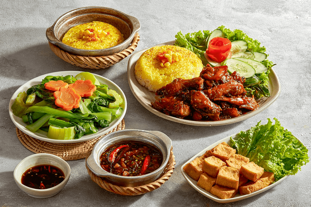 Cơm Niêu Thiên Lý - Nhà hàng quận 1 nổi tiếng