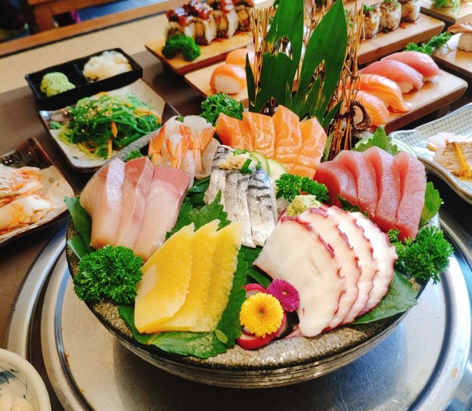 Sushi in Sushi - Buffet sushi với hơn 100 món ngon Nhật Bản