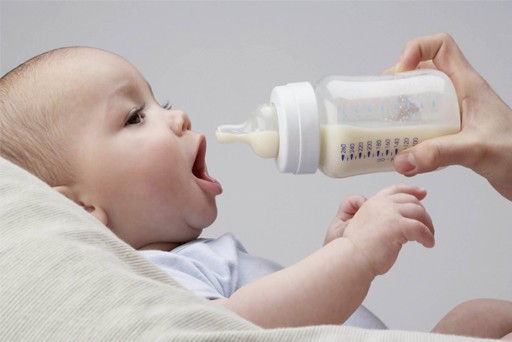 Sữa nào tốt cho trẻ sơ sinh 0 – 6 tháng tuổi phát triển cân nặng, chiều cao
