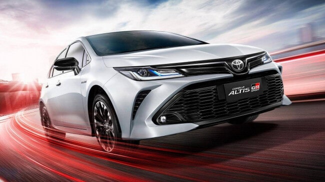Thiết kế ngoại thất và thông số kỹ thuật của Toyota Altis 2022