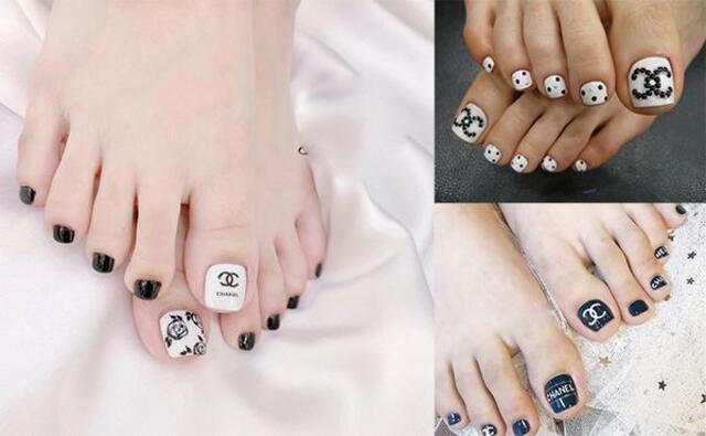 Mẫu nail chân đẹp Chanel