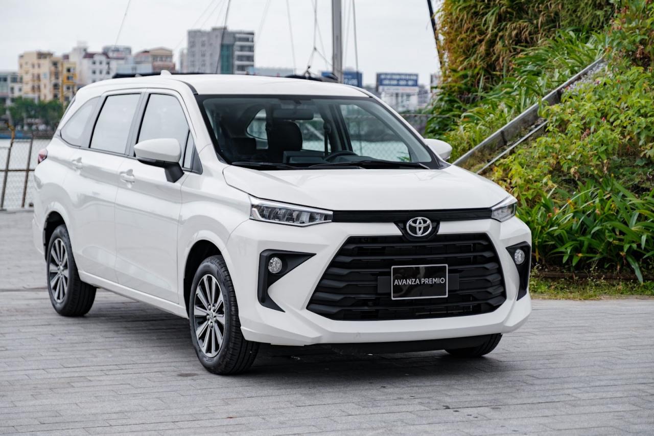 Ngoại Thất Và Giá Bán Toyota Avanza 2022