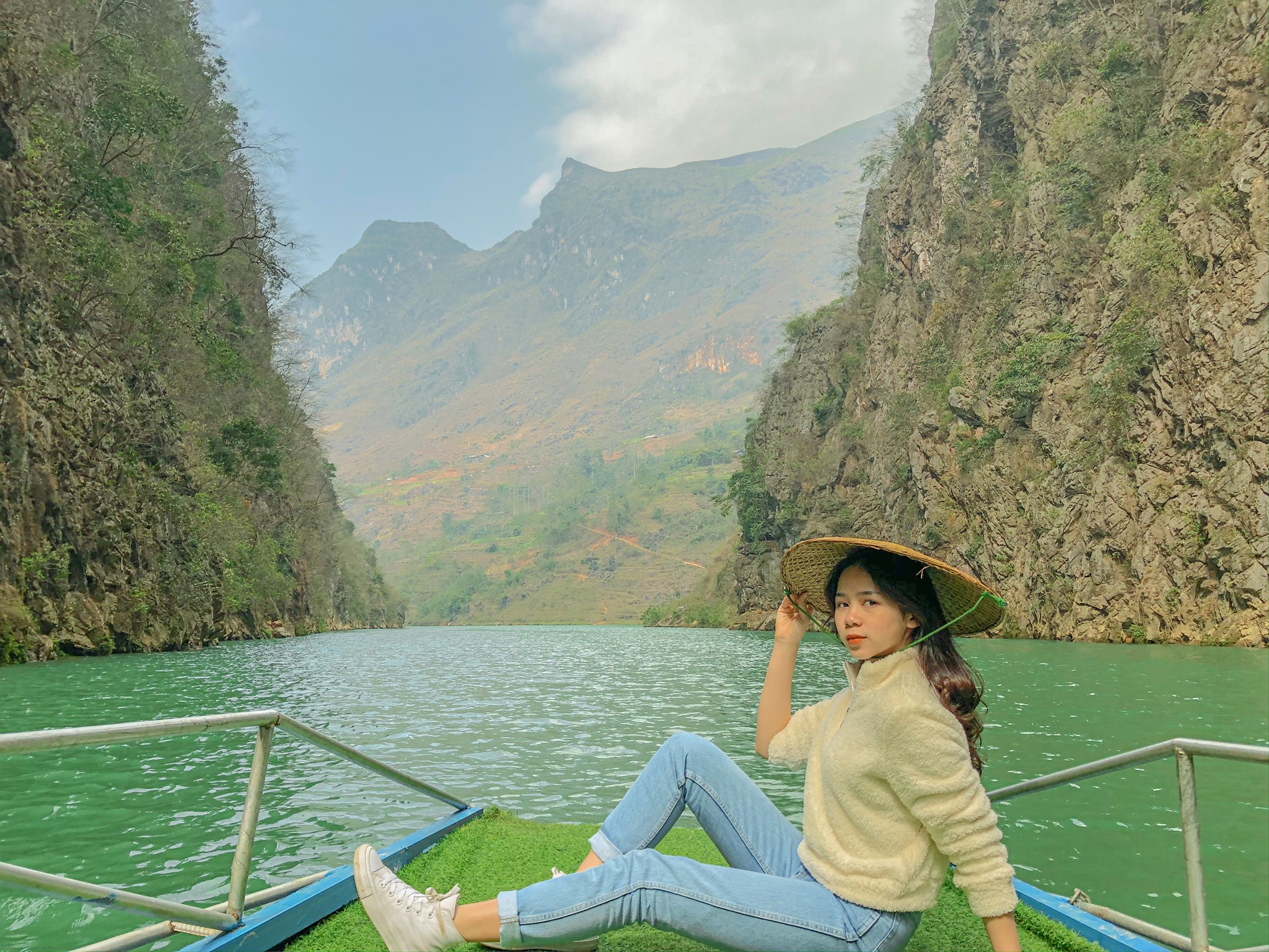 Khám phá sông Nho Quế, hẻm Tu sản, Hà Giang 2022