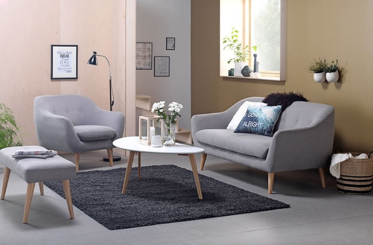 Sofa kết hợp thảm lông phòng khách thêm sang trọng, thu hút