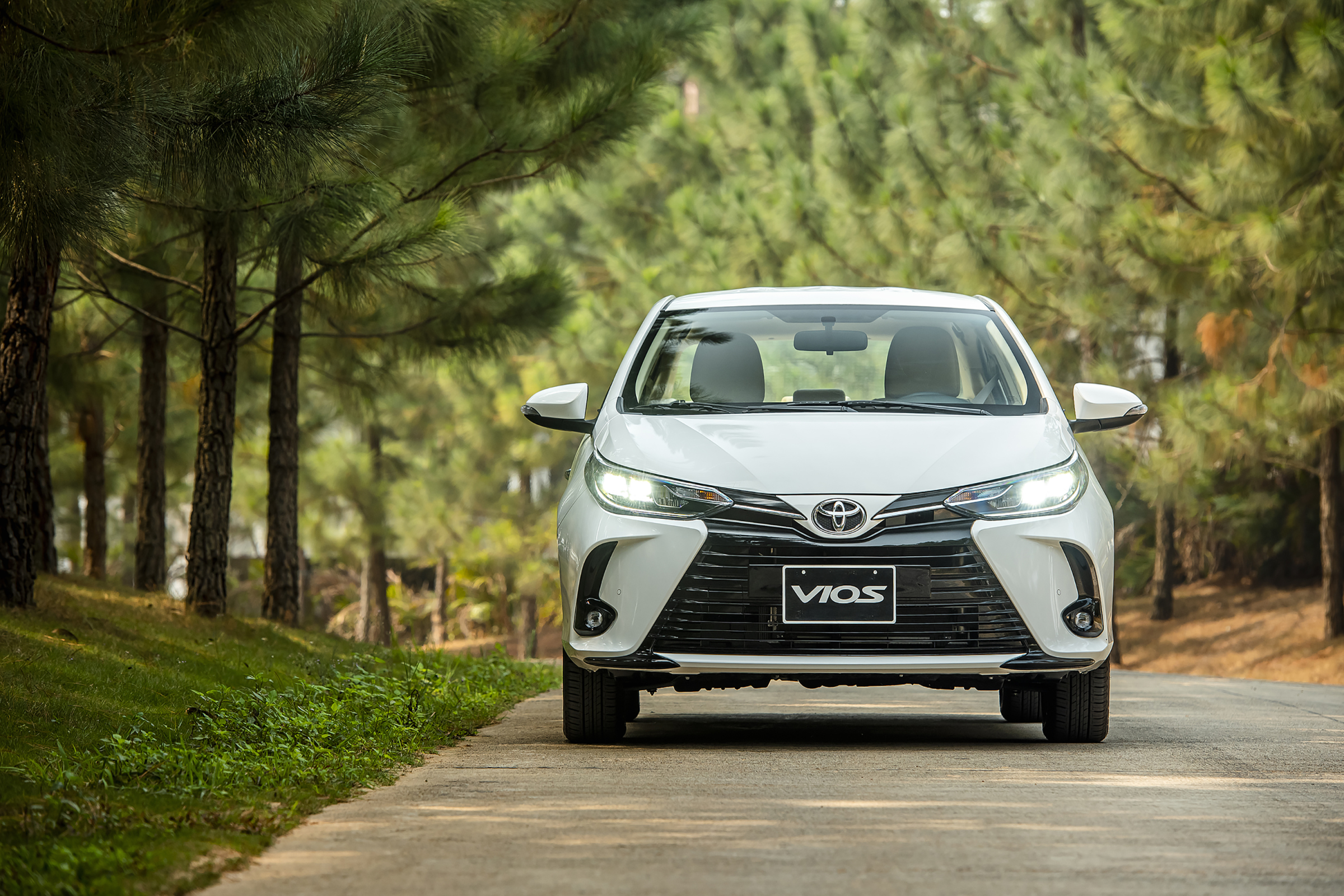 Toyota Vios E CVT Và Vios G CVT 2022, Nên Mua Phiên Bản Nào?