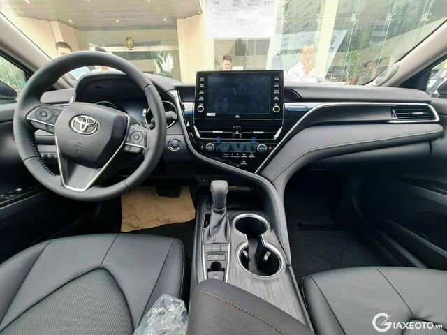 nội thất Toyota Camry 2022