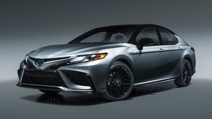 Toyota Camry 2022: Liên tục đổi mới để khẳng định vị thế