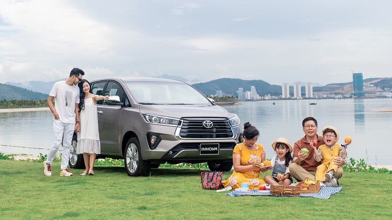 Toyota Innova 2022: Mẫu xe chạy dịch vụ ăn khách nhất
