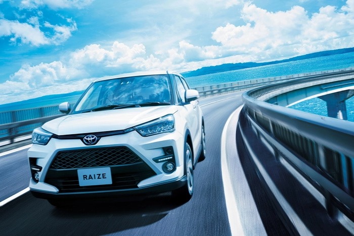 Toyota Raize 2022: Giá lăn bánh & thông số kỹ thuật