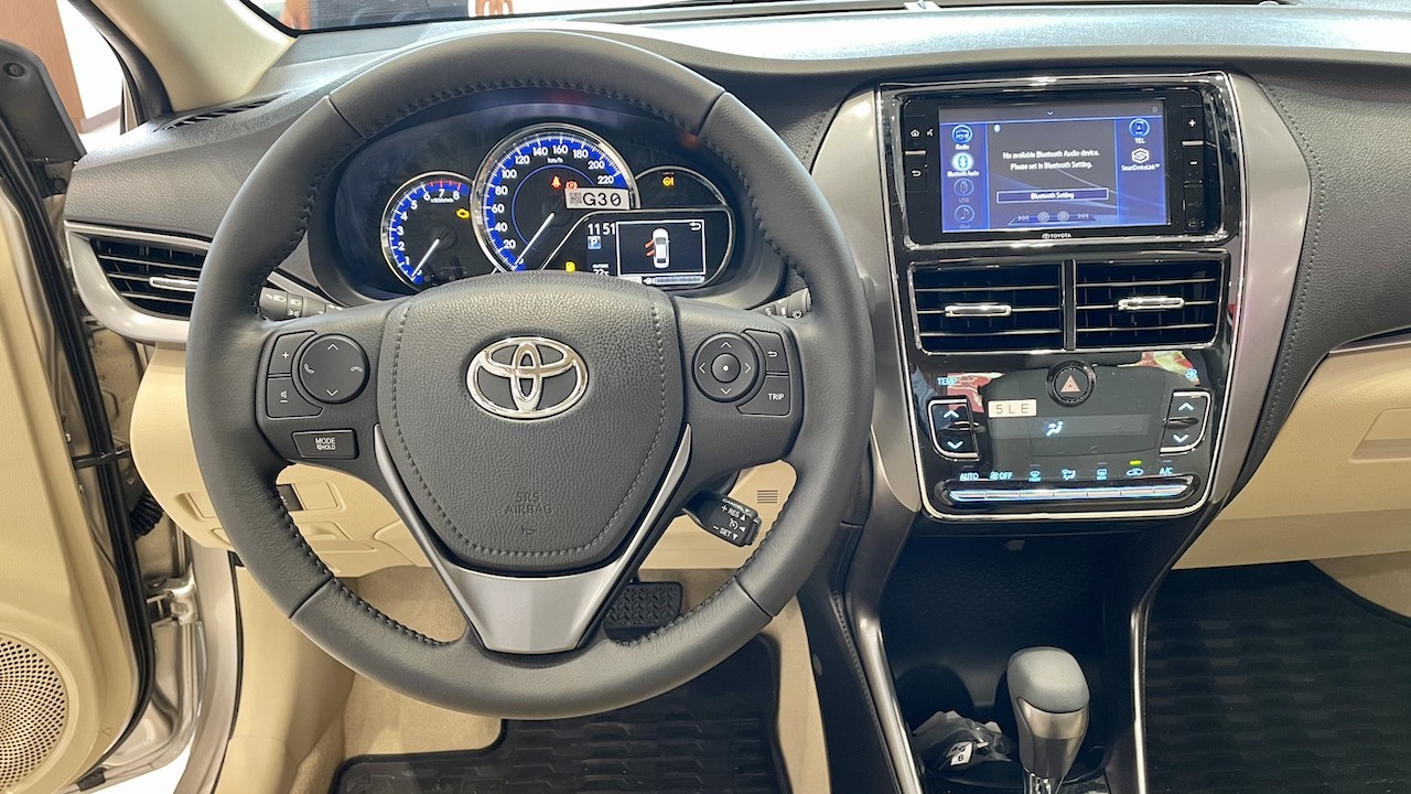nội thất Toyota Vios