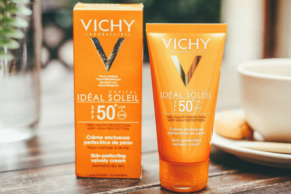 Kem chống nắng kiểm soát dầu thừa Vichy Ideal Soleil SPF 50