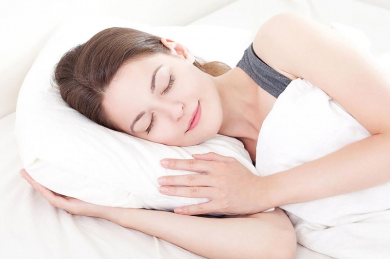 Ngủ đủ giấc cải thiện tình trạng da