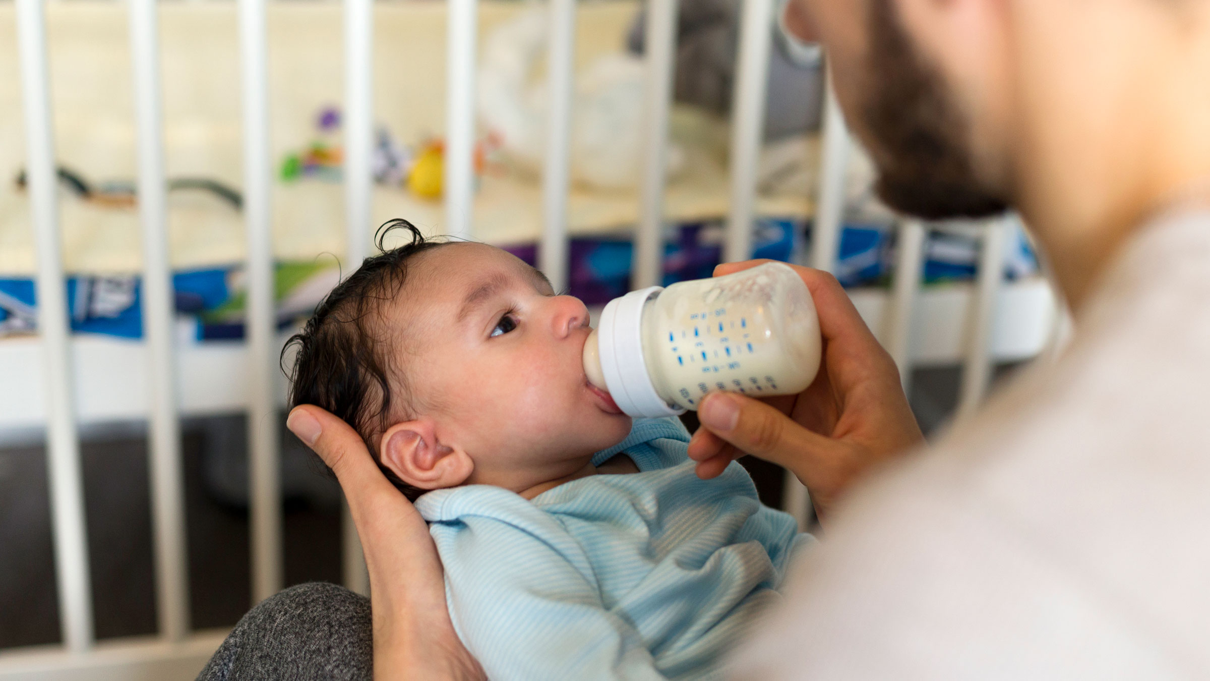 Sữa công thức dành cho trẻ sơ sinh