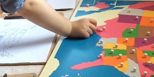 Chương trình Montessori là gì? Nội dung của chương trình Montessori￼