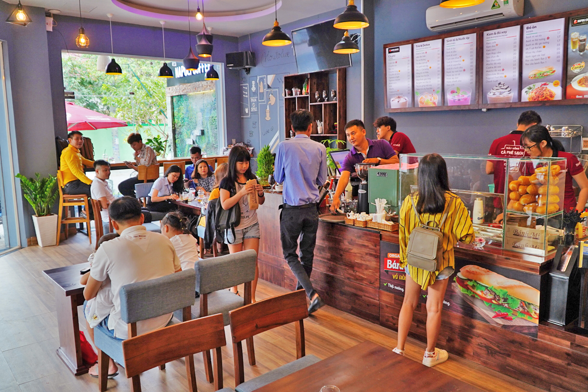 Kinh doanh mở quán cafe cần chuẩn bị những gì? 