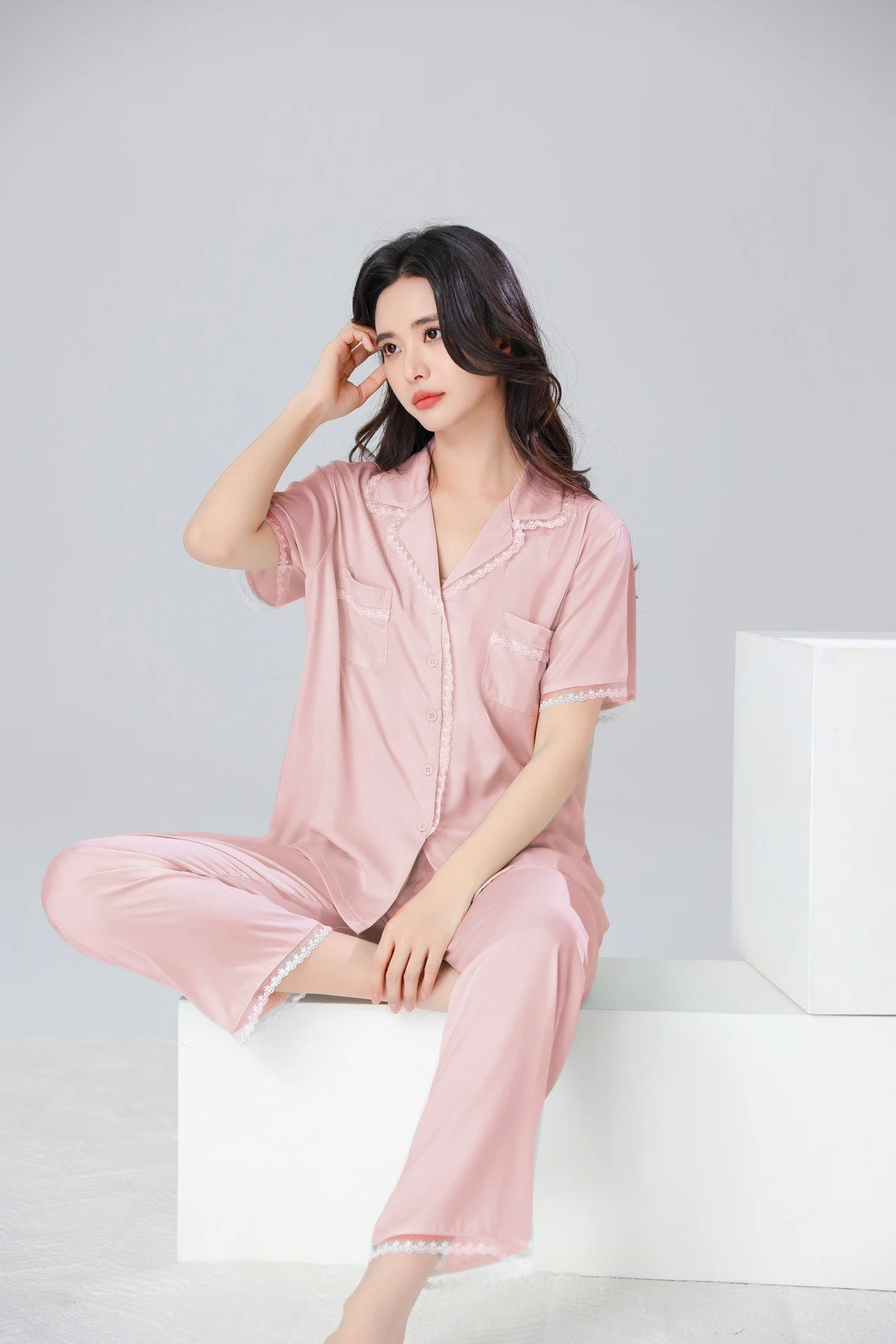 Mua đồ ngủ pijama đẹp, giá tốt, được ưa chuộng 2024