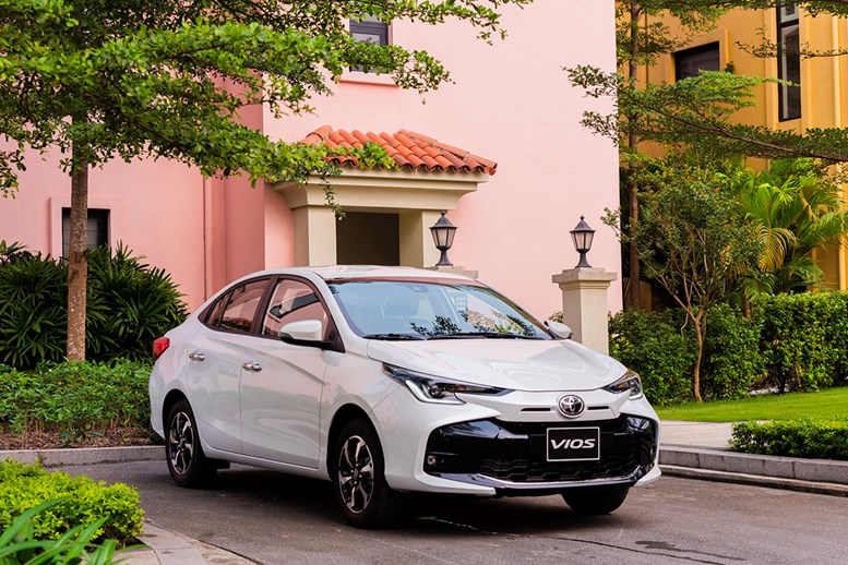 Toyota Vios: Cập nhật mức giá 2024, ưu đãi & khuyến mãi