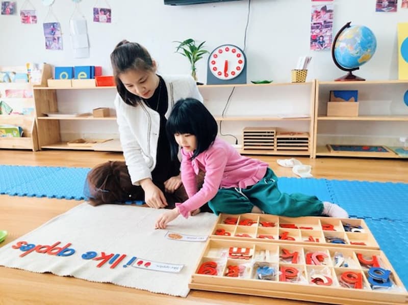 giáo dục sớm montessori là gì