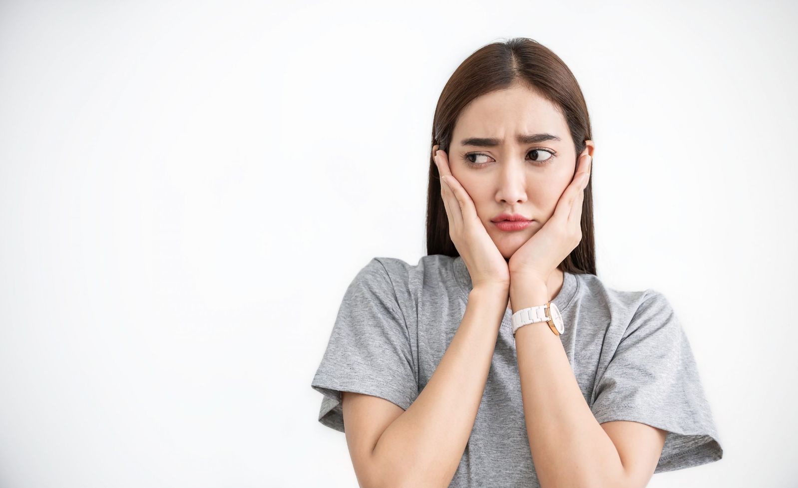 Niềng răng có đau không? Bí quyết giảm đau khi niềng răng