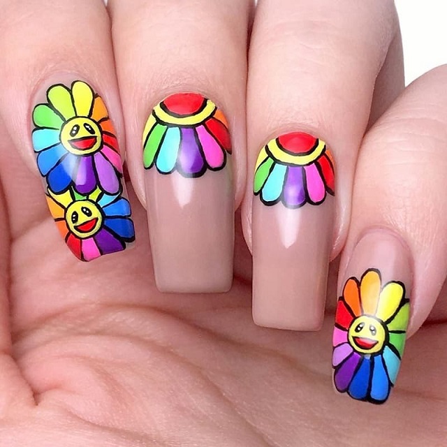 Kiểu móng tay với những bông hoa màu cầu vồng rực rỡ. 
