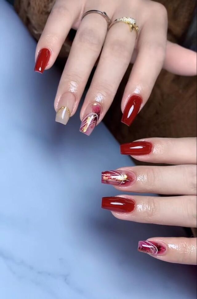 100 Mẫu nail màu đỏ hấp dẫn cho nàng thêm tự tin  Ý tưởng móng Móng tay  Ngón tay