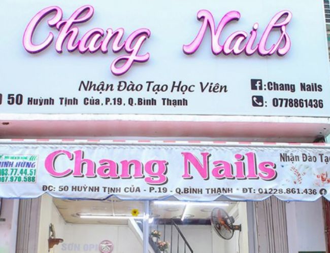 Một tiệm nail ngay mặt tiền Bình Thạnh mà bạn nên thử (Nguồn: Internet)